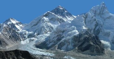 Everest Tepesi