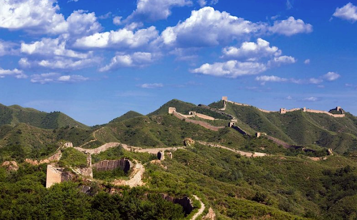 Dünyanın en uzun savunma duvarı Çin Seddi